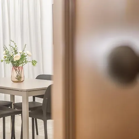 Lady Glam Apartman *